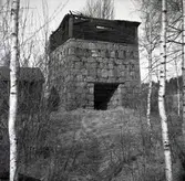 Den bevarade masugnen vid Hagelsrums gamla järnbruk.