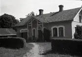 Gårdshus vid Värnanäs.