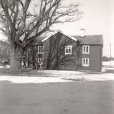 Gästgivaregården i Dörby 1955.