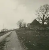 Murad ekonomibyggnad i Äleklinta.