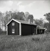 Loftstuga i Värnaby efter restaurering.