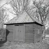 Avträde vid Ishults tingshus.