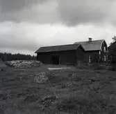 Motiv från gården Lindeberget, portliderlänga.