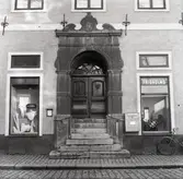 Gamla apoteket, byggt 1658 för råd- och handelsmannen Carl Jönsson och hans hustru Katarina von Glaen.