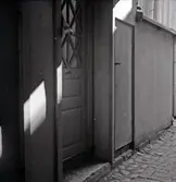 Porten till ett hus i kvarteret Bokbindaren.