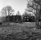 Motiv från en gård i Björket.