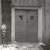 Detalj av dörrar på bostadshus, Västerlånggatan 13