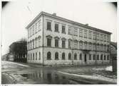 Gamla läroverket, Kalmar högra allmänna läroverk omkring 1925, som är nuvarande Stadshuset i Kalmar.