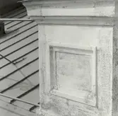 Putsskador på taket till Kalmar teater.