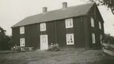 Denna gård innehades på sin tid av kommissionslantmätare Sven Engström.