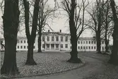 Skolhuset efter 1938-39 års tillbyggnader. Invigt 22 november 1939.