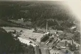 Flygbild över pappersbruket i Silverdalen.