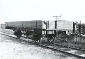 Grusvagn tillverkad av Kalmar verkstads A/B. Kalmar Torsås Järnväg vid Kalmar Västra. Cirka 1920.