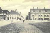 Larmtorget i Kalmar. De hus som syns på denna bild från runt sekelskiftet 1900 finns faktiskt kvar än idag.