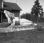 Skulptur av Arvid Källström.