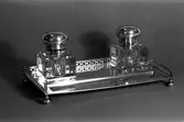 Skrivställ, silver och glas, 1900-talets början.