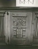 Bänkgavel i Mortorps kyrka.