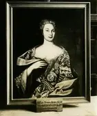 Brita Maria Bubb. Fru til HäradsHöfdingen Klint. Född 1705, död 1741.Originalet tillhörande Kölby gårds samlingar.