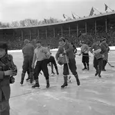 ÖSK - Bollnäs. Stadion.
12 februari 1956.