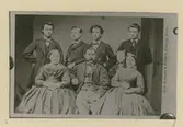 Ett grupporträtt ifrån 1800-talet.