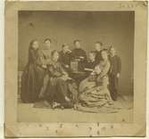 Gruppbild från Tjust 1870-talet? 1. Ada Rydström 2. Emma Askergren gift Björkman, dotter till kh A i Gamleby. 6. Hackzell. 7. Hedvig Brandelius. 8. Berta Askergren. 9. Mathilde Fleetwood. 10. Jacqueline Fleetwood. (gossar = Rydström?).