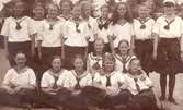 Gymnastiktrupp från seminariet 1917. Agda Werner.