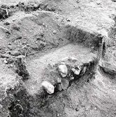 Arkeologisk utgrävning i Gråborg. Plan/profil från sydväst.