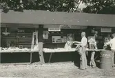 Kalmar Läns Museums marknadsstånd juli 1976.