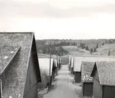 Ekonomibyggnader i Djursdala by.

Foto N Carlgren 1947
