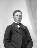 Ateljé. Herre. Fotograf: Ellen Kock? Axel Lundbäck m.fl.Gullspångssamlingen.Bilder från Gullspång med omnejd.