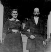 G. W. Hoffman med fru Josefina Pettersson på silverbröllopsdagen 1921.
Repro: Axel Andersson, Bjällum.