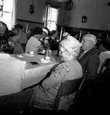 Gåva av Thure Elgåsens sterbhus. 
Thure Elgåsen. f. 26/6-1910 d. 6/9-1985. 
Tivedenkännare, konsthantverkare, scoutledare och hembygdsföreningsman.