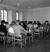 Thure Elgåsen. f. 26/6-1910. d. 6/9-1985. Tivedenkännare, konsthantverkare, scoutledare och hembygdsföreningsman. Övrig information se personarkiv i Väster-
götlands museum, Skara.

Kjesäters folkhögskola och ledarutbildningsinstitut är beläget i Kjesäters slott (uppfört 1870, ritat av J.F. Åbom), Vingåkers kommun, och startade sin verksamhet 1964. Huvudman är Svenska Scoutförbundets Kjesäterstiftelse. Vid skolan ges allmänna kurser, även för begåvningshandikappade, professionell ledarutbildning och kortare arrangemang, t.ex. konfirmationsläger. K. är centrum för Svenska Scoutförbundets utbildningsverksamhet.
http://www.ne.se/jsp/search/article.jsp?i_art_id=225809