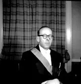 Henry Jönsson hade mjölkaffär vid Mors Minne i Skara.