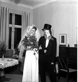 Skara. 
Möhippa på Järnvägshotellet 21.9.1964.