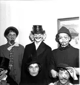 Skara. 
Möhippa på Järnvägshotellet 21.9.1964.