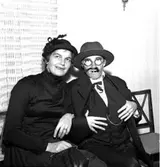 Skara. 
Möhippa på Järnvägshotellet 21.9.1964.