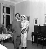 Skara. 
Möhippa på Järnvägshotellet 21.9.1964.