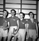 Skara. Bordtennis; DM i Läroverkets gymnastiksal 27/3 1955.