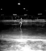 Skara. Petersburg. Isgala med Maj-Britt Rönningberg (1952?).