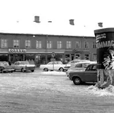 Skara. Fisktorget 1958.

FISKTORGET = Hötorget.