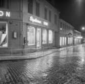 Marumsgatan, höstnatt i början av 1950-talet.