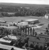 Skaraplast.
Skaraplast och Melka omkring 1960.