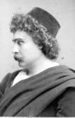 Arvid Ödman.

Ödmann, Arvid, 1850-1914, operasångare (tenor), hovsångare 1906. Efter debut som Tamino i 
