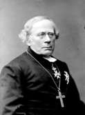 Biskop Beckman Skara.

Selma Jacobsson drev fotoateljé på Fredsgatan 15 i Stockholm. Firman etablerades 1872. Hovfotograf 1899.