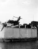 Lidköping. Badbassängen i Lidan.