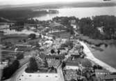 Karlsborg. 
Flygfoto över Rödesund.
Bottensjön och Vättern.