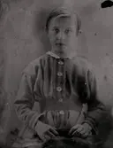 Ambrotyp.
Monterad i ett album. 
Tillhör en samling fotografier framställda av Nils Edvard Forssell, professor och föreståndare för Veterinärinrättningen i Skara.
Född 1821, död 1883.