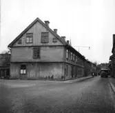 I korsningen med Tullportagatan.