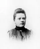 Skräddarmästare Carl G. Pettersson, Törestorp, Daretorp. Fotona är från slutet av 1800-talet till början av 1900-talet.